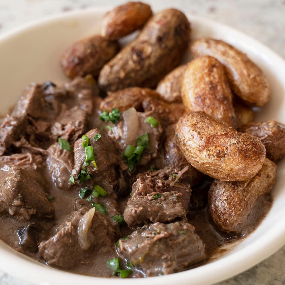 bourguignon réalisé avec du civet de cerf