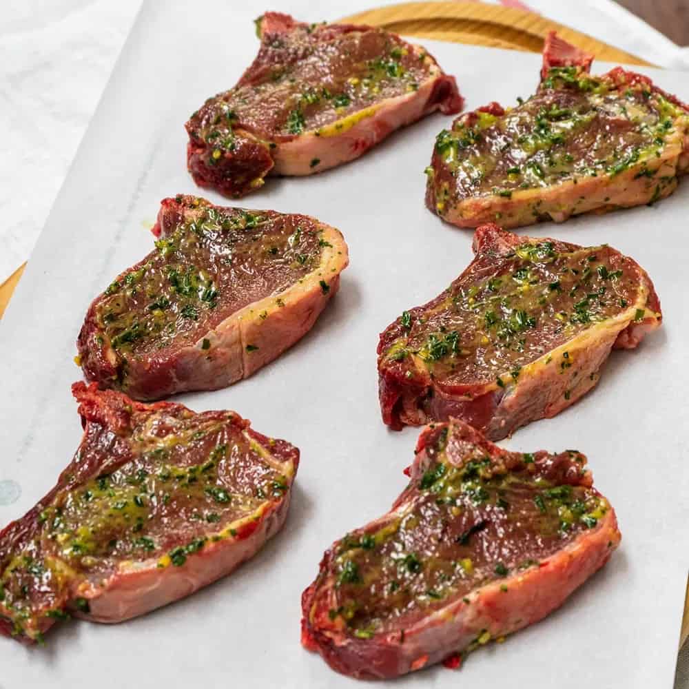 Côtelettes de sanglier marinées