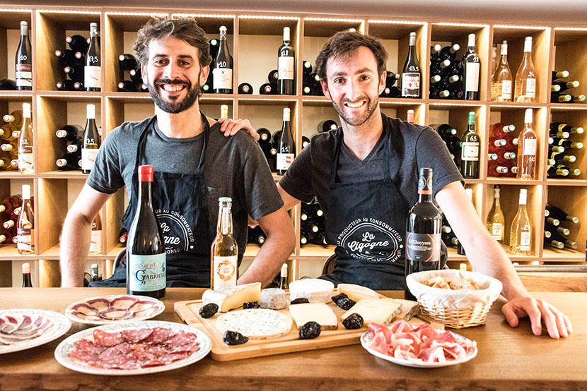 Les meilleurs bars pour un apéro sauvage en avril ! - Nemrod.co