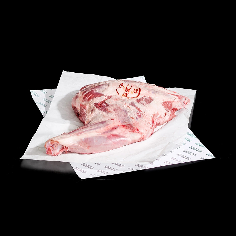 Épaule de sanglier avec os