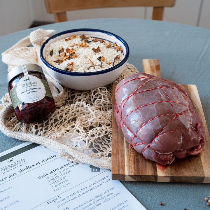 Rôti de biche, risotto aux girolles et sauce aux airelles