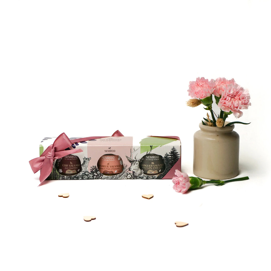 Coffret Prestige - Terrine de cerf aux morilles, terrine de sanglier à la truffe d'été, terrine chevreuil aux figues & pain d'épices