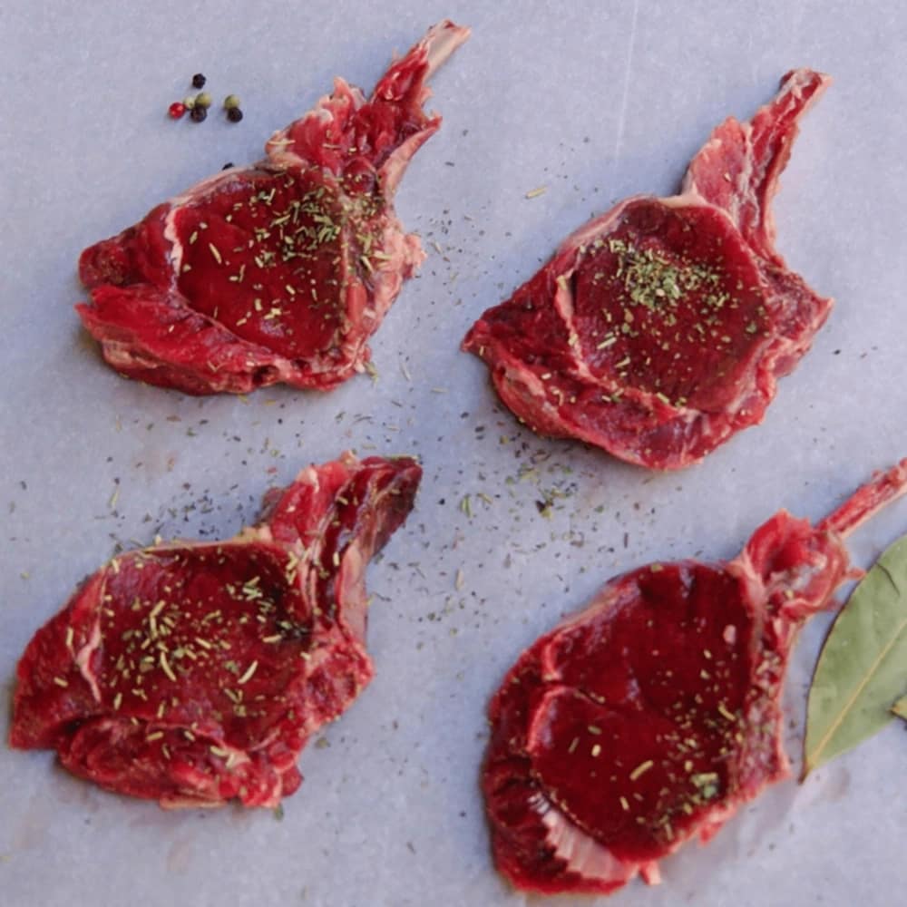 Côtes de cerf aux herbes